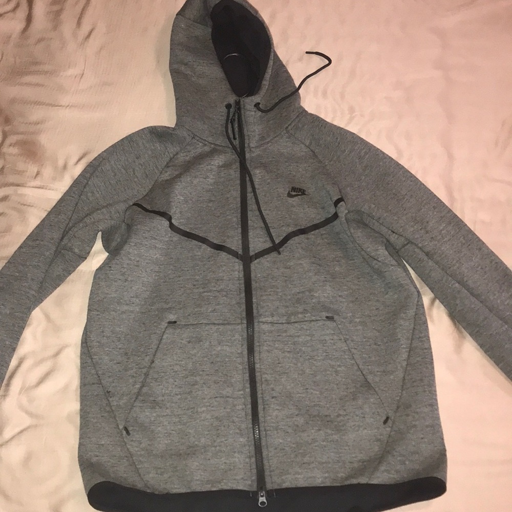 Nike Sportswear Windrunner Tech Fleece